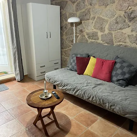 Dora Apartment Tottubella
